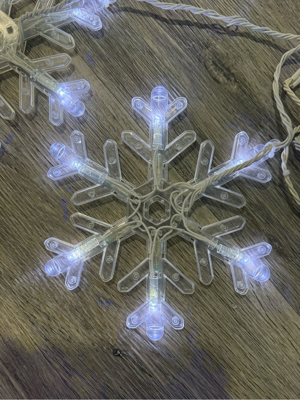 LED Snowflake String Lights - Picture 5 of 8